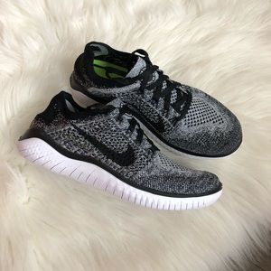 Nike Free Run Flyknit 2018 Oreo - lightly used.